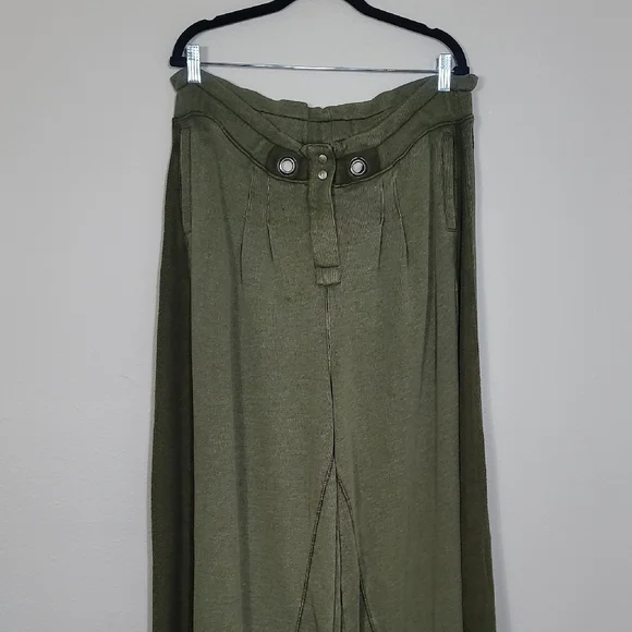 Free People Half Court Wide Leg Pants Size L Olive Green Pockets Boho Elastic - Picture 3 of 16